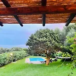Sole Con Piscina Privata * Punta de su Torrione