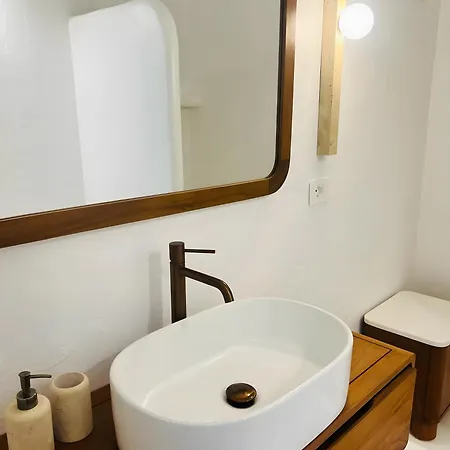 Sole Con Piscina Privata